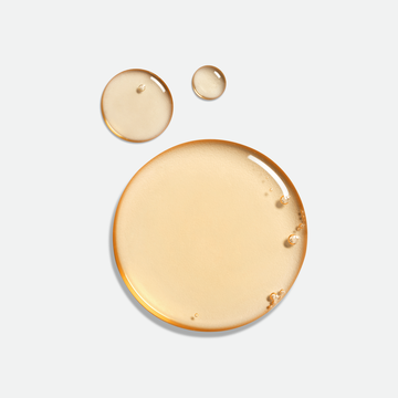 A rejuvenating, brightening and hydrating treatment serum